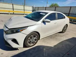 3KPF24AD1NE487317 2022 KIA FORTE