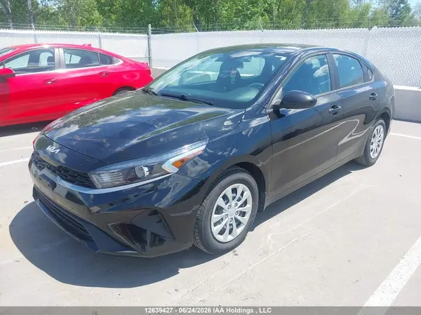 3KPF24AD1NE489925 2022 KIA FORTE - Image 2
