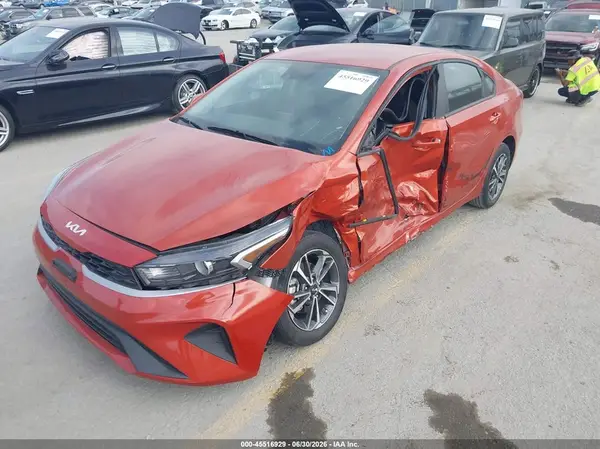 3KPF24AD1NE491545 2022 KIA FORTE - Image 2