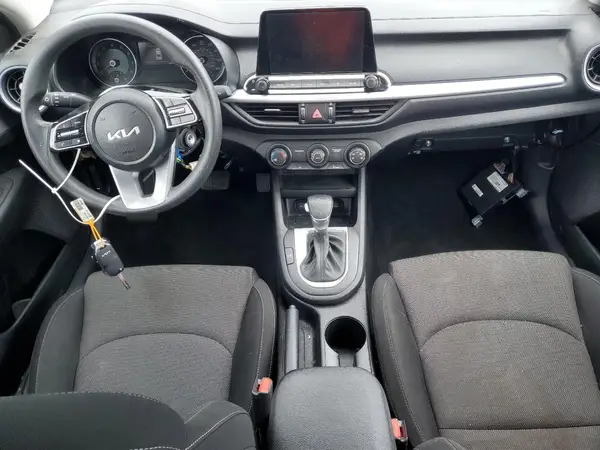 3KPF24AD1NE493392 2022 KIA FORTE - Image 8