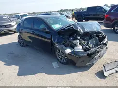 3KPF24AD1NE493750 2022 KIA FORTE