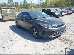 3KPF24AD1NE493876 2022 KIA FORTE