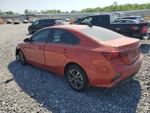 3KPF24AD1NE494252 2022 KIA FORTE - Image 2