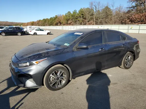 3KPF24AD1NE496289 2022 KIA FORTE - Image 1