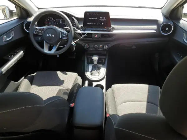 3KPF24AD1NE497703 2022 KIA FORTE - Image 8