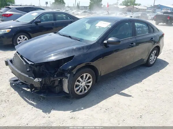 3KPF24AD1NE501541 2022 KIA FORTE - Image 2