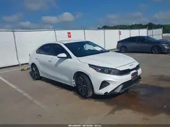 3KPF24AD1NE502074 2022 KIA FORTE