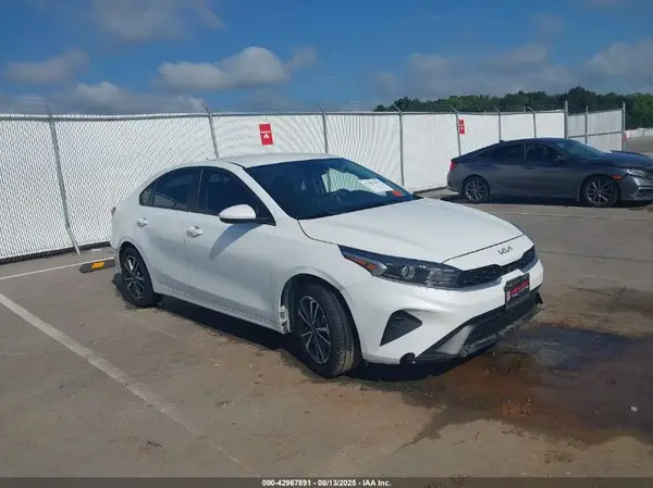 3KPF24AD1NE502074 2022 KIA FORTE