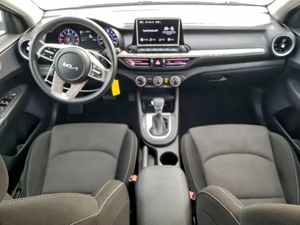 3KPF24AD1NE503175 2022 KIA FORTE - Image 8