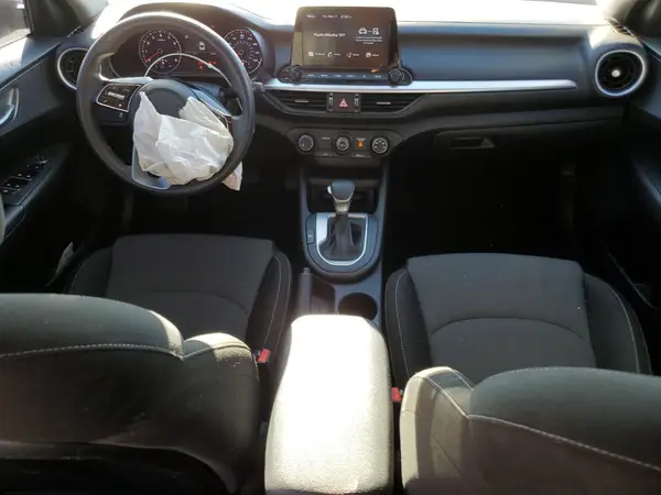 3KPF24AD1PE505186 2023 KIA FORTE - Image 8