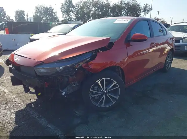 3KPF24AD1PE507133 2023 KIA FORTE - Image 2