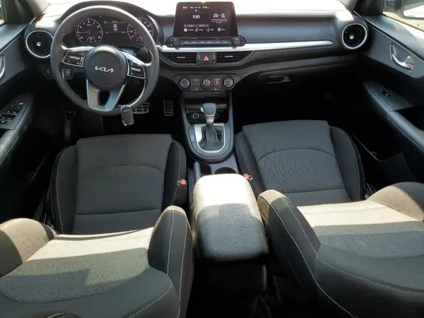 3KPF24AD1PE508766 2023 KIA FORTE - Image 8