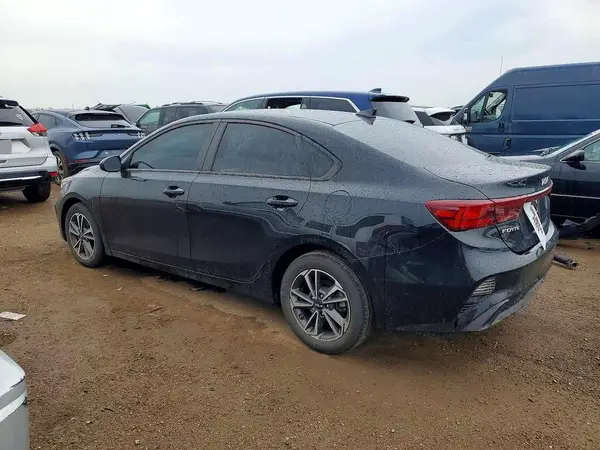 3KPF24AD1PE511506 2023 KIA FORTE - Image 2