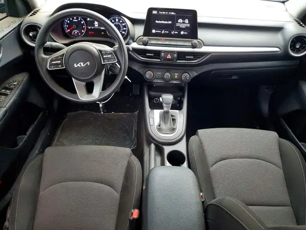 3KPF24AD1PE511506 2023 KIA FORTE - Image 8