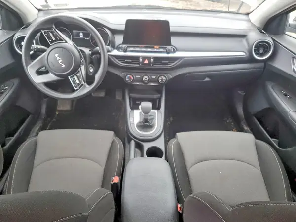 3KPF24AD1PE516804 2023 KIA FORTE - Image 8