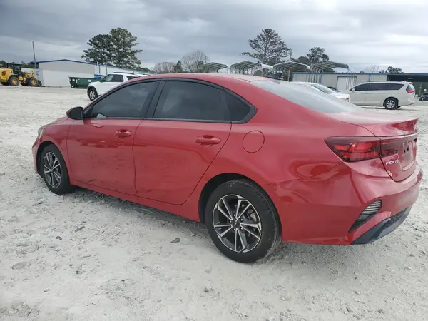 3KPF24AD1PE525373 2023 KIA FORTE - Image 2