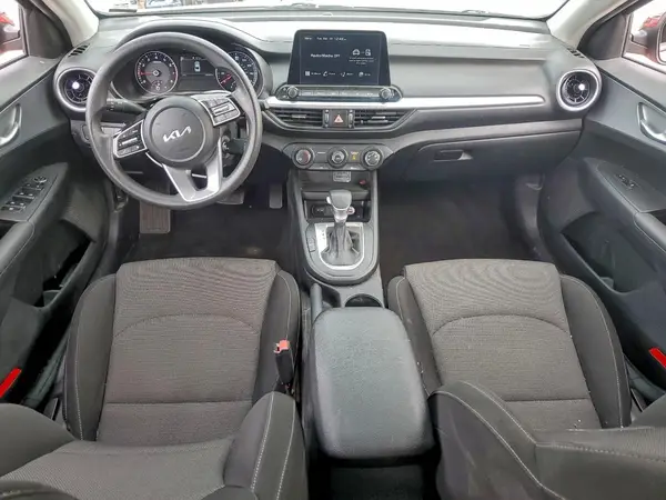 3KPF24AD1PE527723 2023 KIA FORTE - Image 8