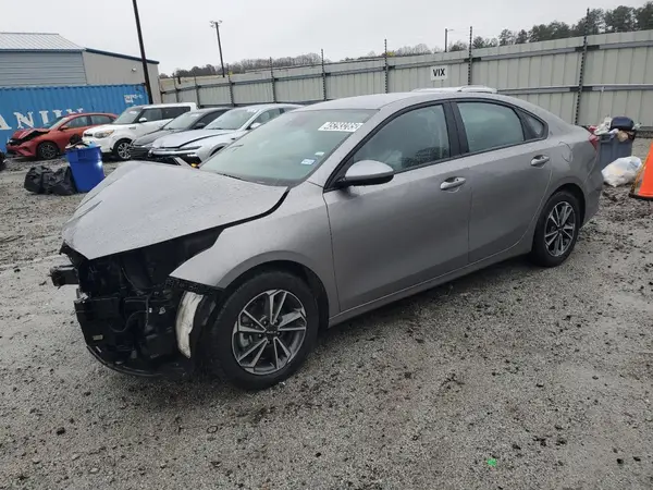 3KPF24AD1PE529486 2023 KIA FORTE - Image 1