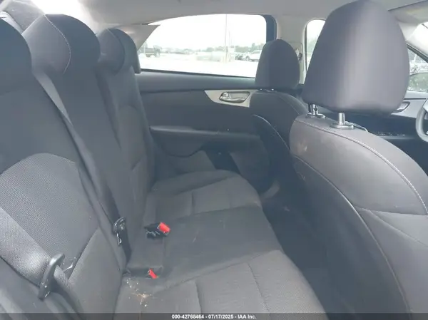 3KPF24AD1PE537202 2023 KIA FORTE - Image 8