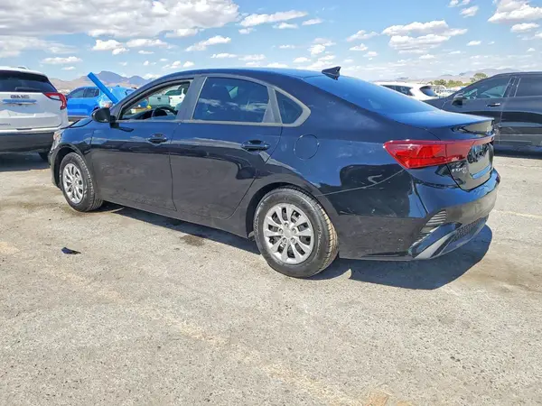 3KPF24AD1PE537619 2023 KIA FORTE - Image 2