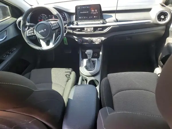 3KPF24AD1PE537619 2023 KIA FORTE - Image 8