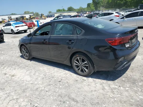 3KPF24AD1PE542982 2023 KIA FORTE - Image 2