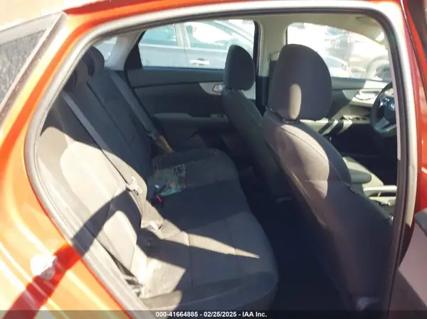 3KPF24AD1PE544084 2023 KIA FORTE - Image 8