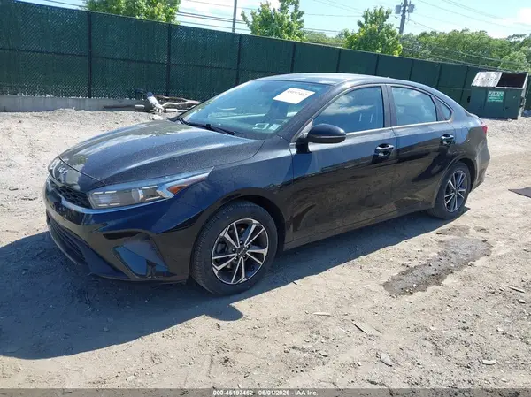3KPF24AD1PE545302 2023 KIA FORTE - Image 2