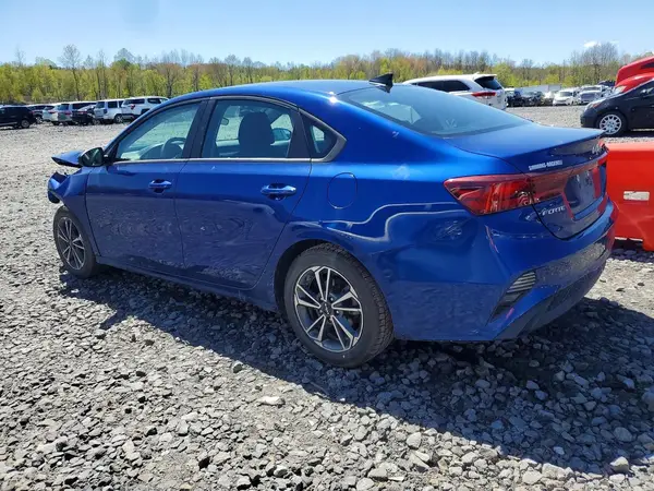 3KPF24AD1PE549950 2023 KIA FORTE - Image 2