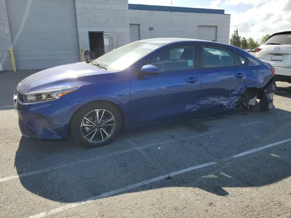 3KPF24AD1PE551911 2023 KIA FORTE - Image 1