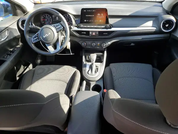 3KPF24AD1PE551911 2023 KIA FORTE - Image 8