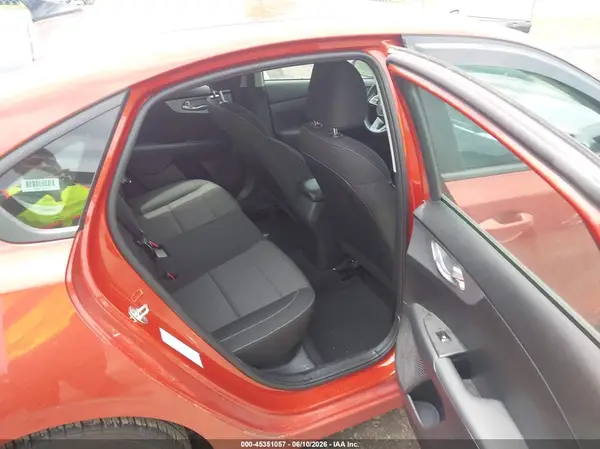3KPF24AD1PE552248 2023 KIA FORTE - Image 8
