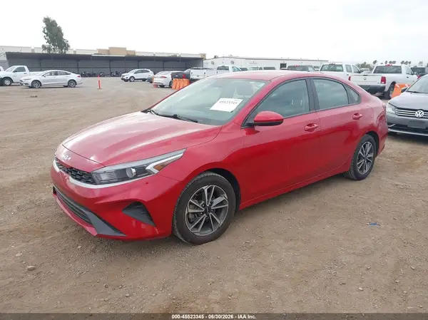 3KPF24AD1PE553495 2023 KIA FORTE - Image 2