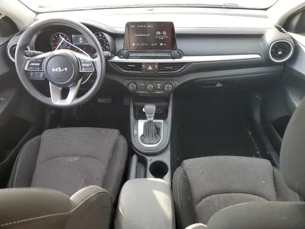 3KPF24AD1PE553769 2023 KIA FORTE - Image 8