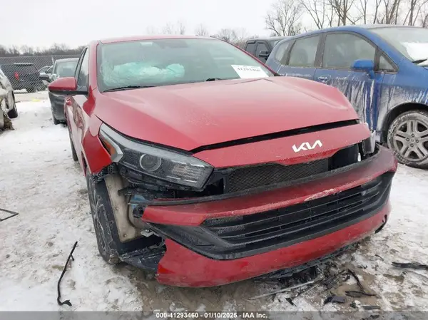 3KPF24AD1PE553965 2023 KIA FORTE - Image 1