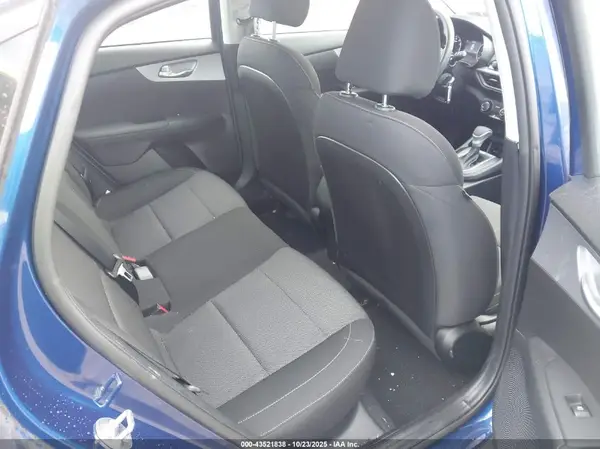 3KPF24AD1PE554503 2023 KIA FORTE - Image 8