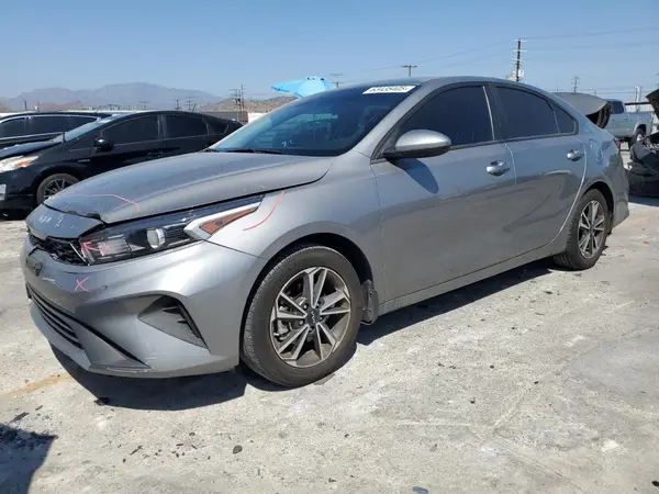 3KPF24AD1PE554842 2023 KIA FORTE - Image 1