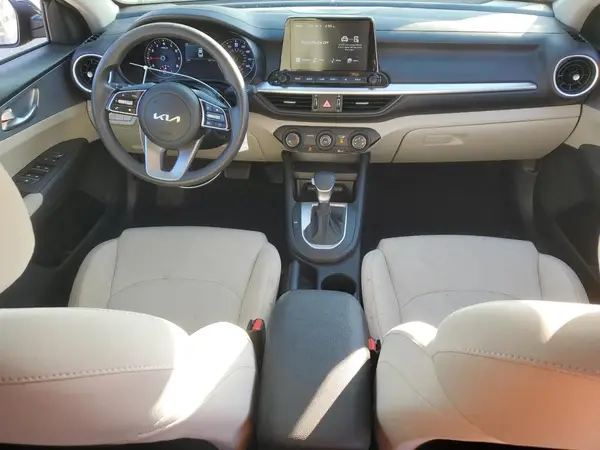 3KPF24AD1PE555277 2023 KIA FORTE - Image 8