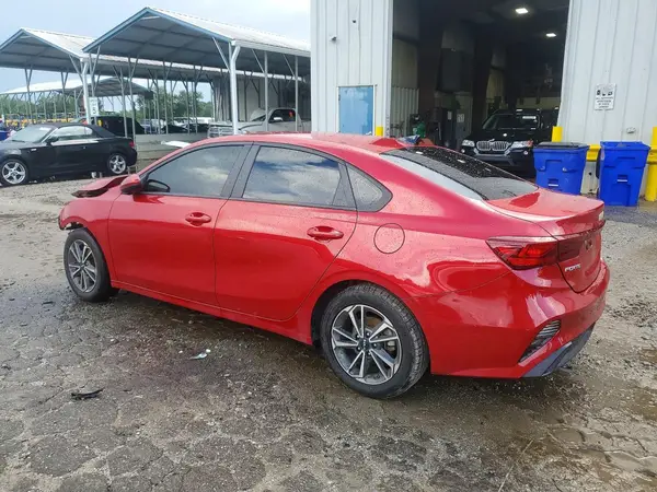 3KPF24AD1PE556140 2023 KIA FORTE - Image 2