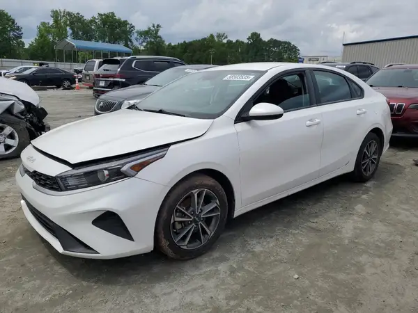 3KPF24AD1PE557272 2023 KIA FORTE - Image 1