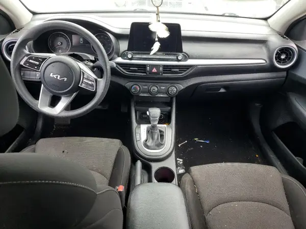 3KPF24AD1PE557272 2023 KIA FORTE - Image 8
