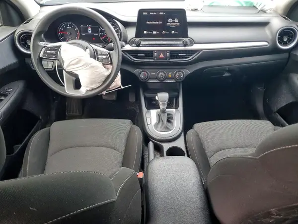 3KPF24AD1PE561354 2023 KIA FORTE - Image 8