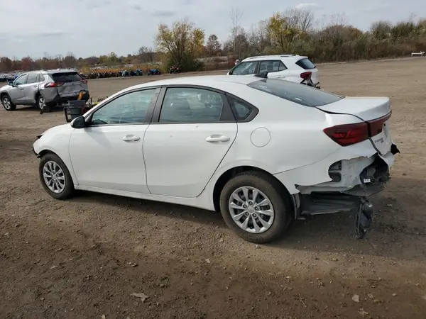 3KPF24AD1PE562181 2023 KIA FORTE - Image 2