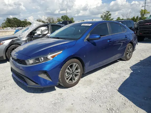 3KPF24AD1PE564108 2023 KIA FORTE - Image 1