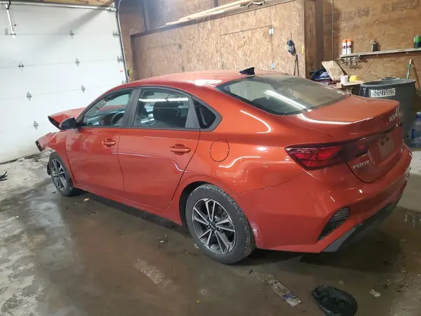 3KPF24AD1PE570524 2023 KIA FORTE - Image 2