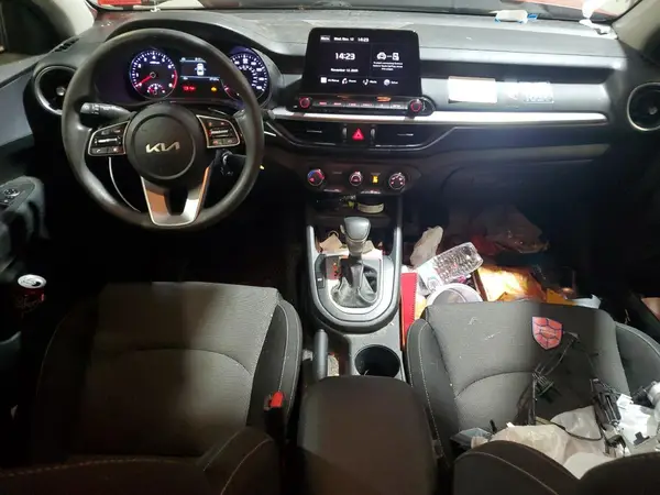 3KPF24AD1PE570524 2023 KIA FORTE - Image 8