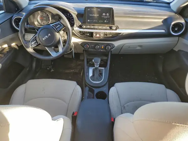 3KPF24AD1PE572838 2023 KIA FORTE - Image 8