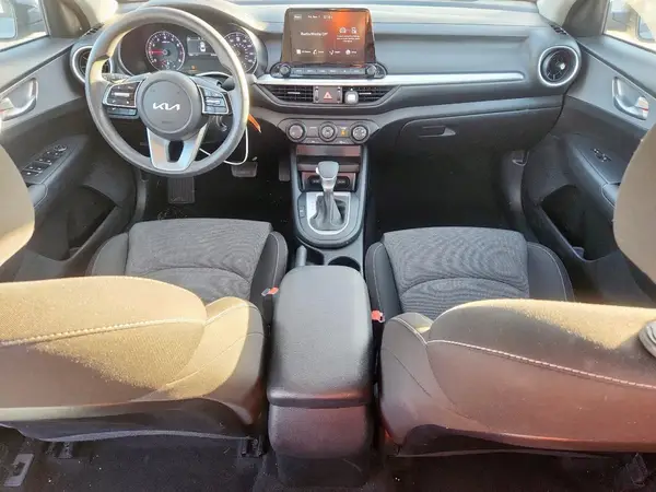 3KPF24AD1PE573343 2023 KIA FORTE - Image 8
