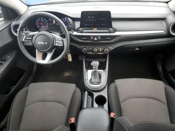 3KPF24AD1PE574475 2023 KIA FORTE - Image 8