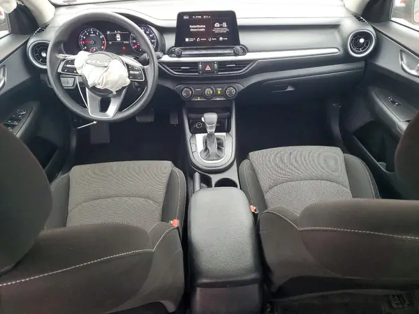3KPF24AD1PE574895 2023 KIA FORTE - Image 8